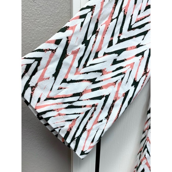 Ella Moss $198 Bell Sleeve Lightweight Keyhole Shift Dress Size Small NWT - Picture 5 of 10